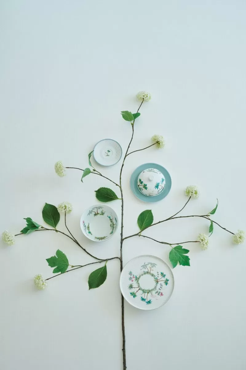 Pip Studio Beurrier Rond A Pois Jolie En Coloris Dore Blanc Store