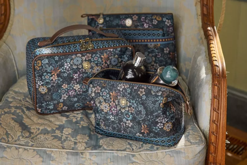 Pip Studio Pochette A Cosmetiques De Taille Moyenne Tutti I Fiori Bleu Hot